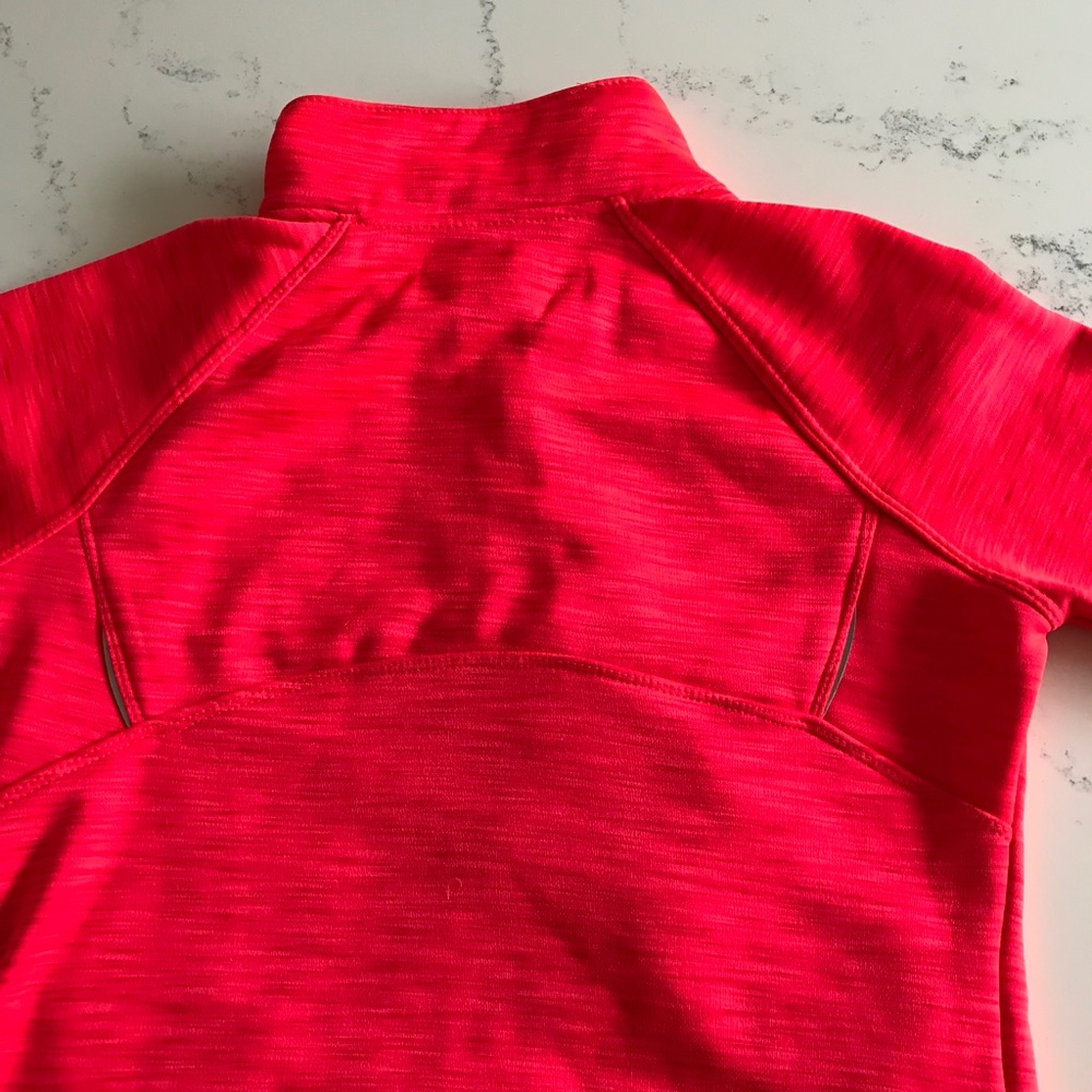 Performance sweater - Picture 6 of 8